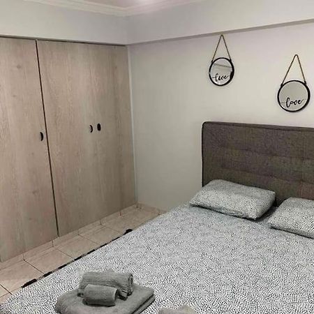 Olas 1-Bedroom Apartment Near The Center Of Athen Eksteriør bilde