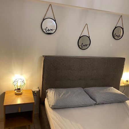 Olas 1-Bedroom Apartment Near The Center Of Athen Eksteriør bilde